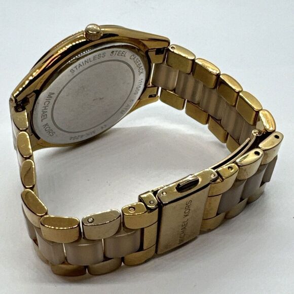 Michael Kors Slim Runway MK4294 Women's Rose Gold Analog Dial Wrist Watch JNA610 - Picture 8 of 11